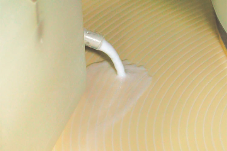 An Eochair d'Éifeachtúlacht agus Optamú Costais: Anailís ar Straitéisí Rialaithe Cobhsaíochta agus Roghnúcháin an CMP